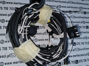069723 MERLO zmontowany przwewód elektryczny wiązaka elektryczna kabina silnik 