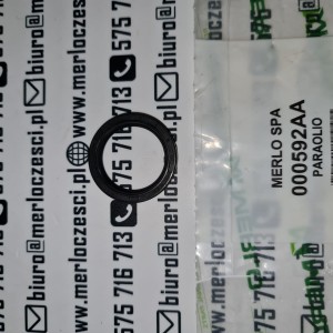 000592aa Merlo odrzutnik oleju 
