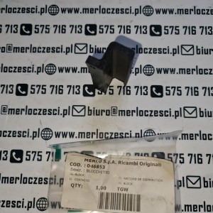 046853 Merlo bloczek