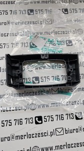 123444 Merlo pokrywa lampa przód 