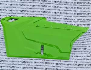 124361 Merlo pokrywa maska silnika 