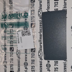 123221 Merlo Naklejka