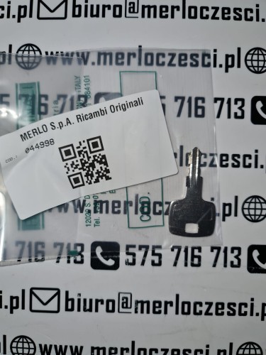 044998 MERLO klucz zbiornik paliwa  (2).jpg