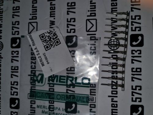 049645  MERLO styk złączka materiał elektryczny wtyczka wtyk.jpg