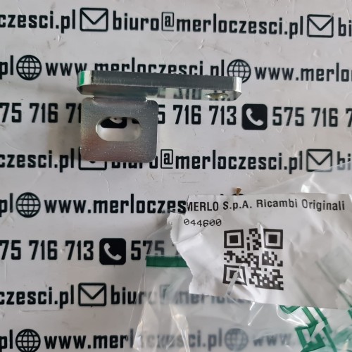 044600 Merlo uchwyt.jpg