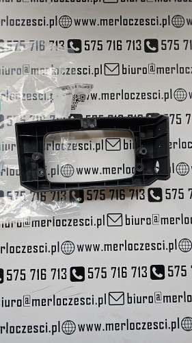 123466 Merlo pokrywa lampa przód  (1).jpeg