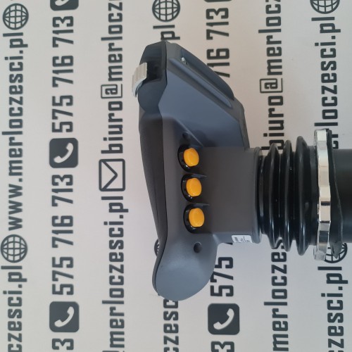 137609 Merlo joystick  (6).jpg