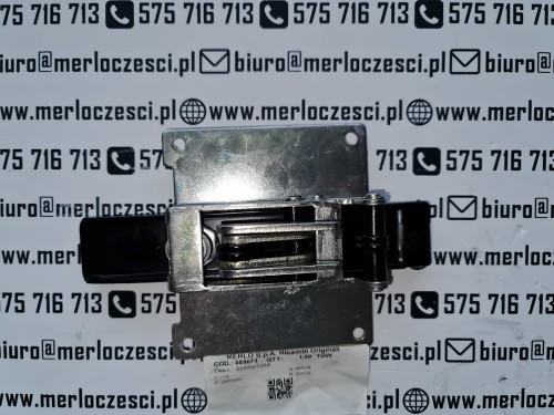 059073 MERLO zamek klapa silnika maska silnika zamek merlo  (3).jpg