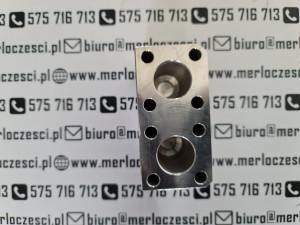 057532 MERLO korek blok 